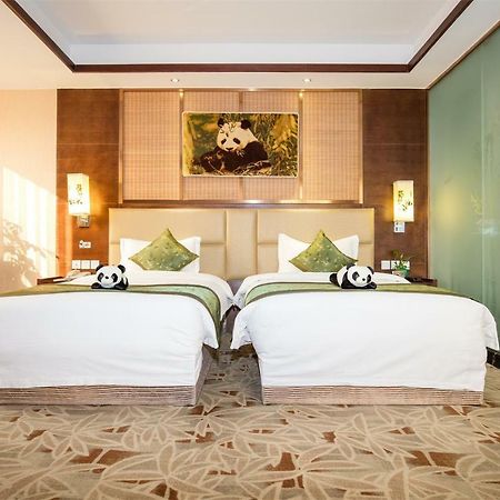 แพนด้า ปริ๊นซ์ โฮเต็ล Hotel เฉิงตู ภายนอก รูปภาพ