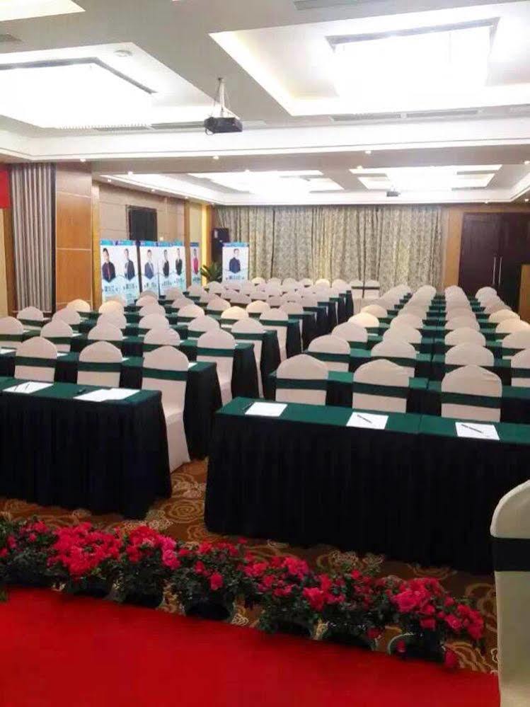 แพนด้า ปริ๊นซ์ โฮเต็ล Hotel เฉิงตู ภายนอก รูปภาพ