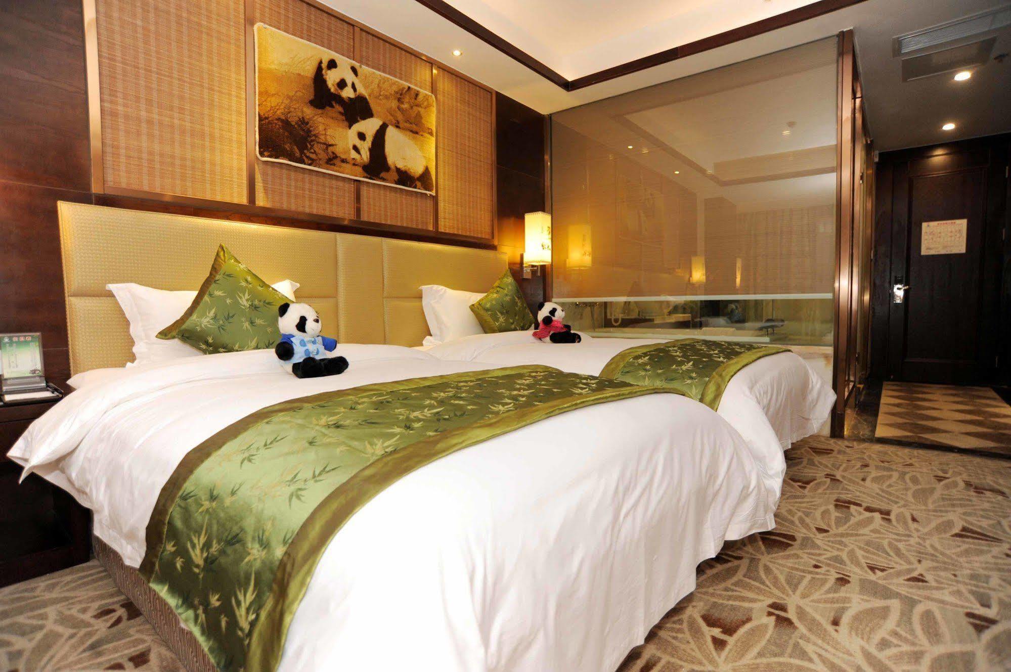 แพนด้า ปริ๊นซ์ โฮเต็ล Hotel เฉิงตู ภายนอก รูปภาพ