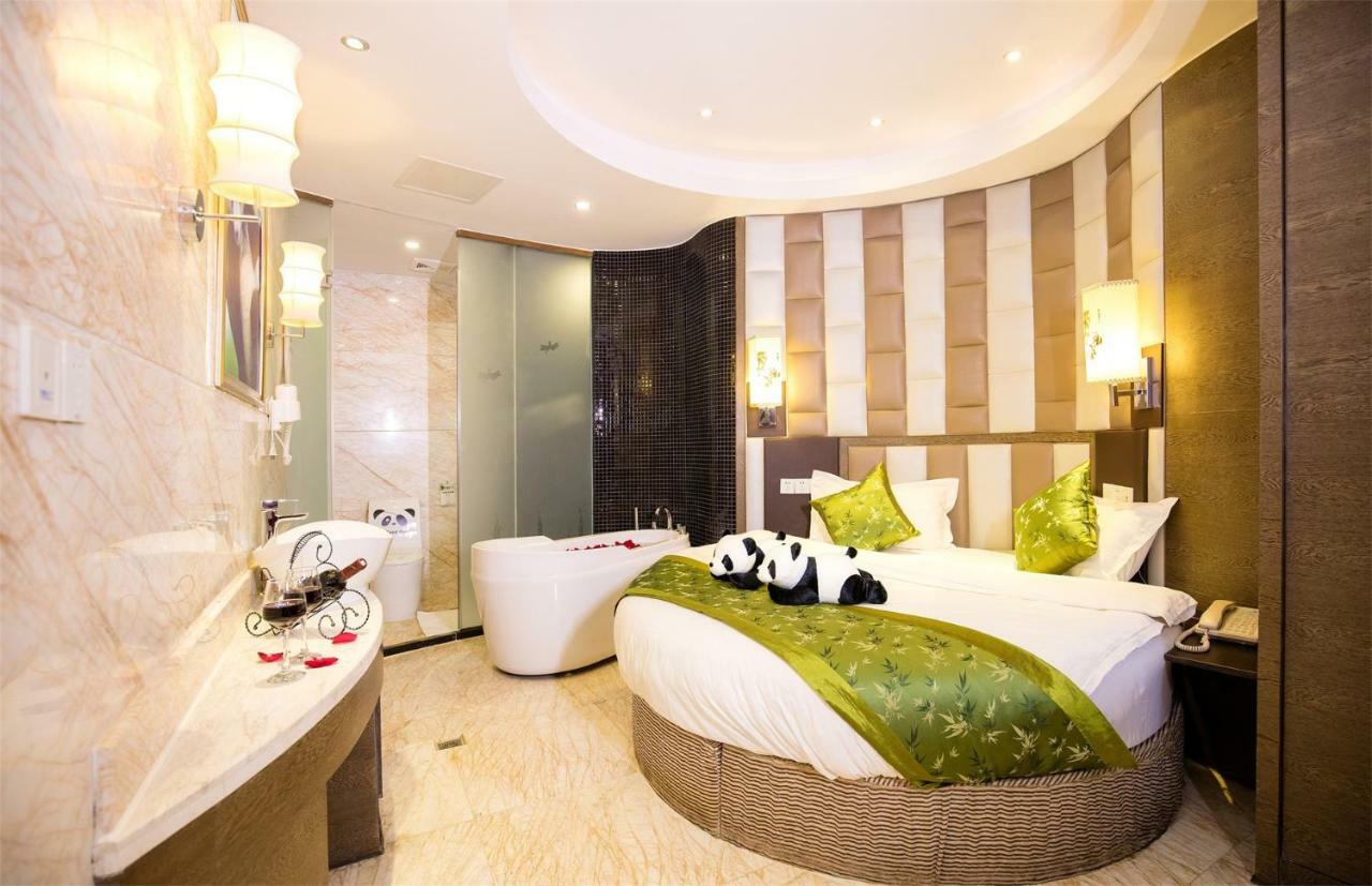 แพนด้า ปริ๊นซ์ โฮเต็ล Hotel เฉิงตู ภายนอก รูปภาพ