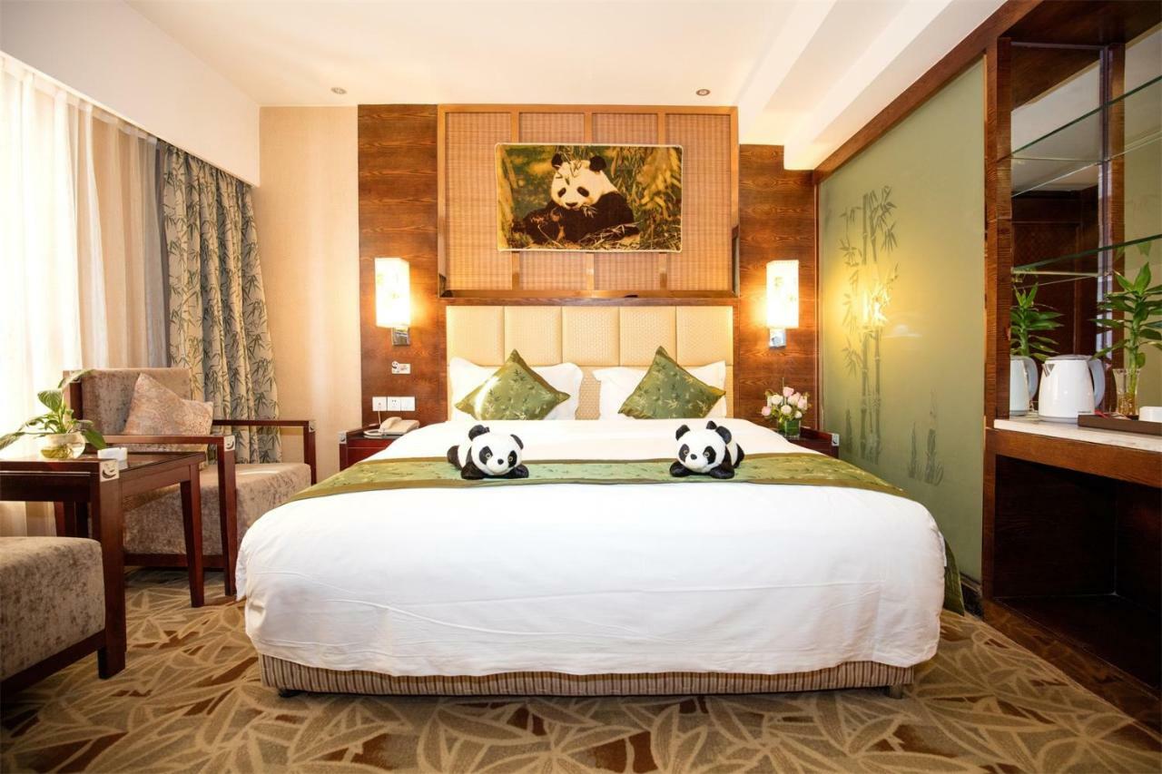 แพนด้า ปริ๊นซ์ โฮเต็ล Hotel เฉิงตู ภายนอก รูปภาพ
